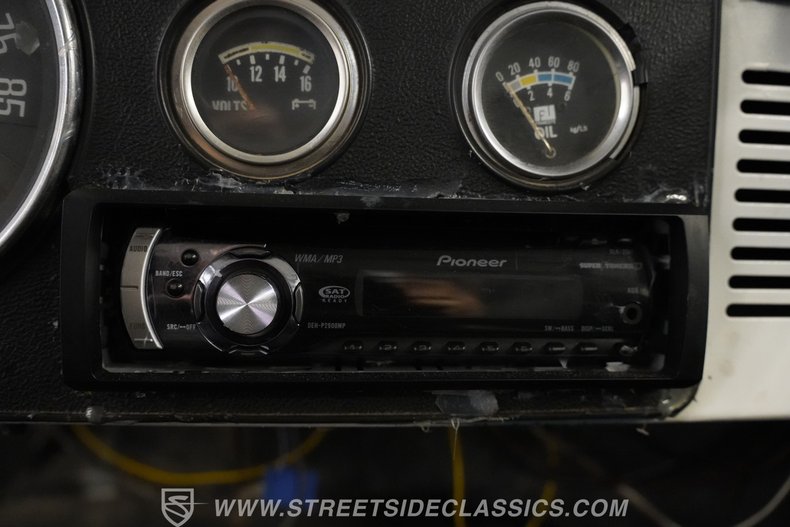 Jeep-Cj7-1982-White-Black-5