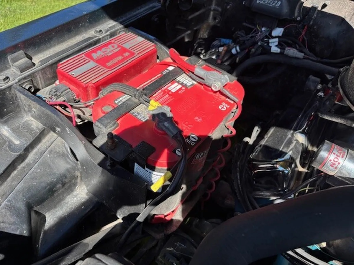 Jeep-Commando-1973-Black-Black-13