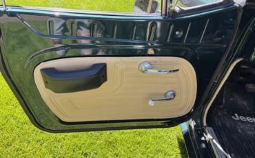 Jeep-Commando-1973-Black-Black-5