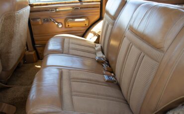 Jeep-Grand-wagoneer-1985-Sand-Tan-18