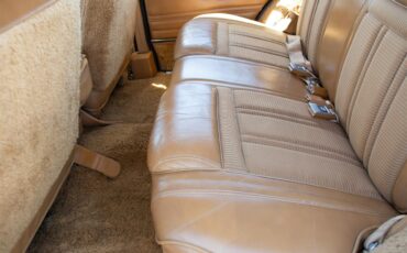 Jeep-Grand-wagoneer-1985-Sand-Tan-19