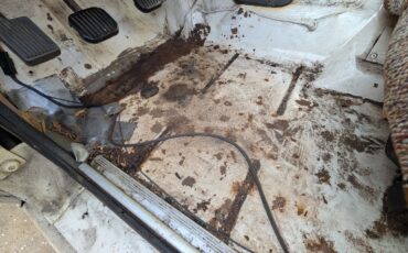 Jeep-J10-1985-Standard-Cab-Pickup-19