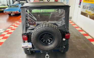 Jeep-Jeep-1981-SUV-10