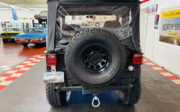 Jeep-Jeep-1981-SUV-11