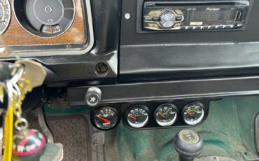 Jeep-Jeep-Truck-1984-14