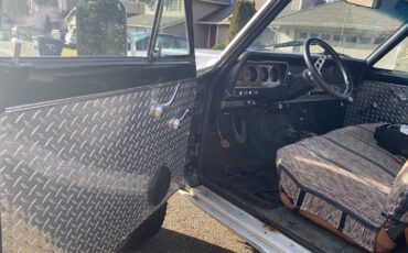 Jeep-Jeep-Truck-1984-17