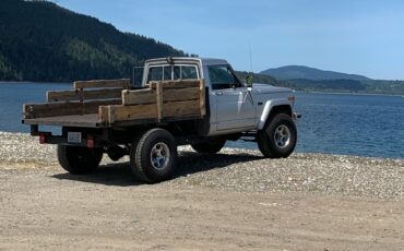 Jeep-Jeep-Truck-1984-4