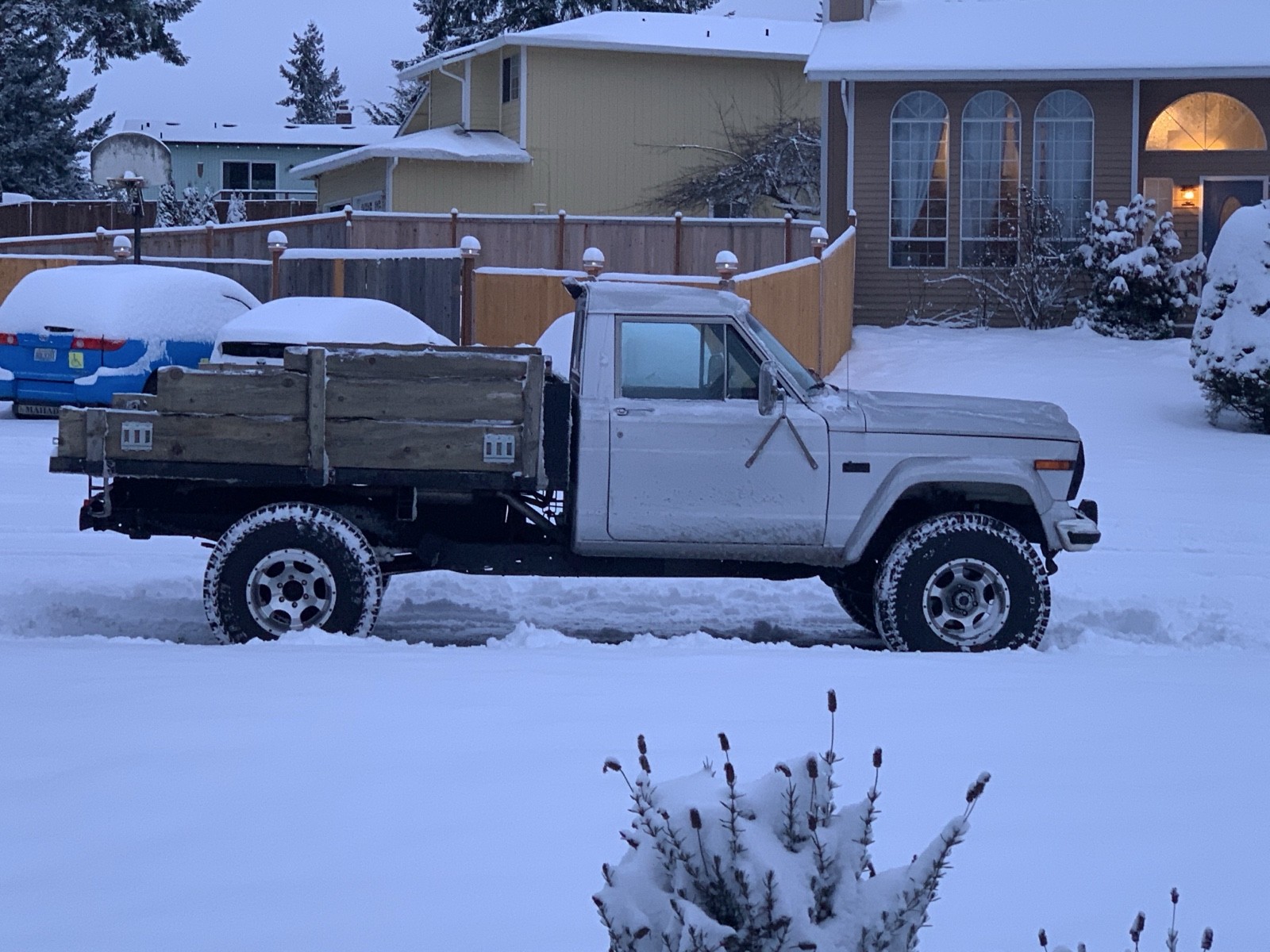 Jeep-Jeep-Truck-1984-7