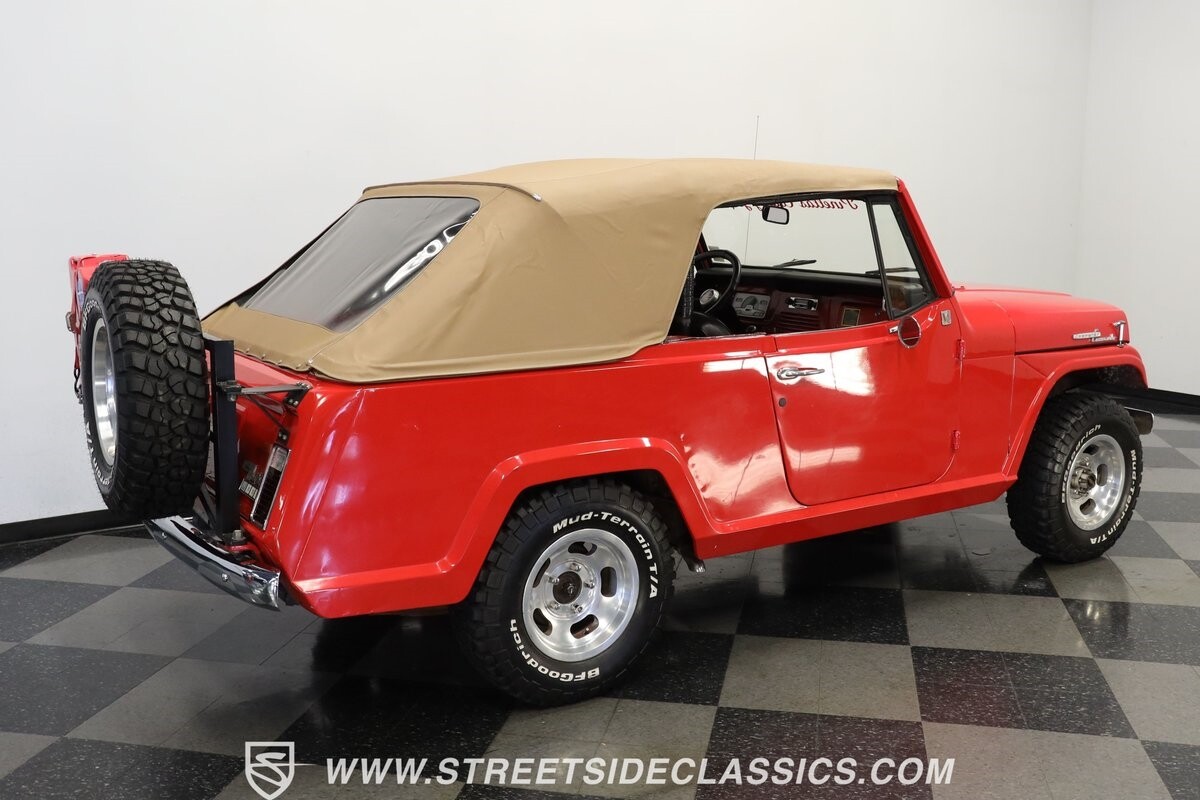 Jeep-Jeepster-Commando-1969-Convertible-11