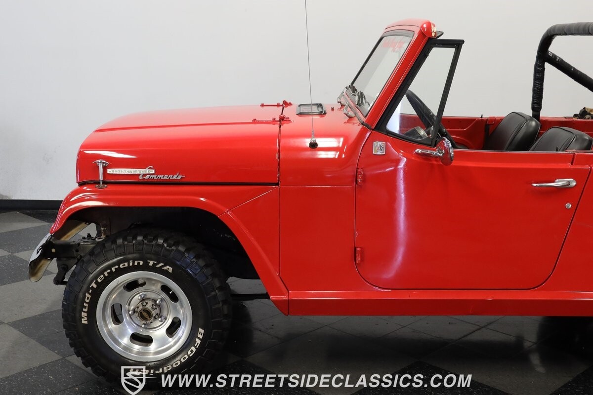Jeep-Jeepster-Commando-1969-Convertible-22