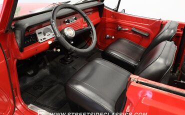 Jeep-Jeepster-Commando-1969-Convertible-4