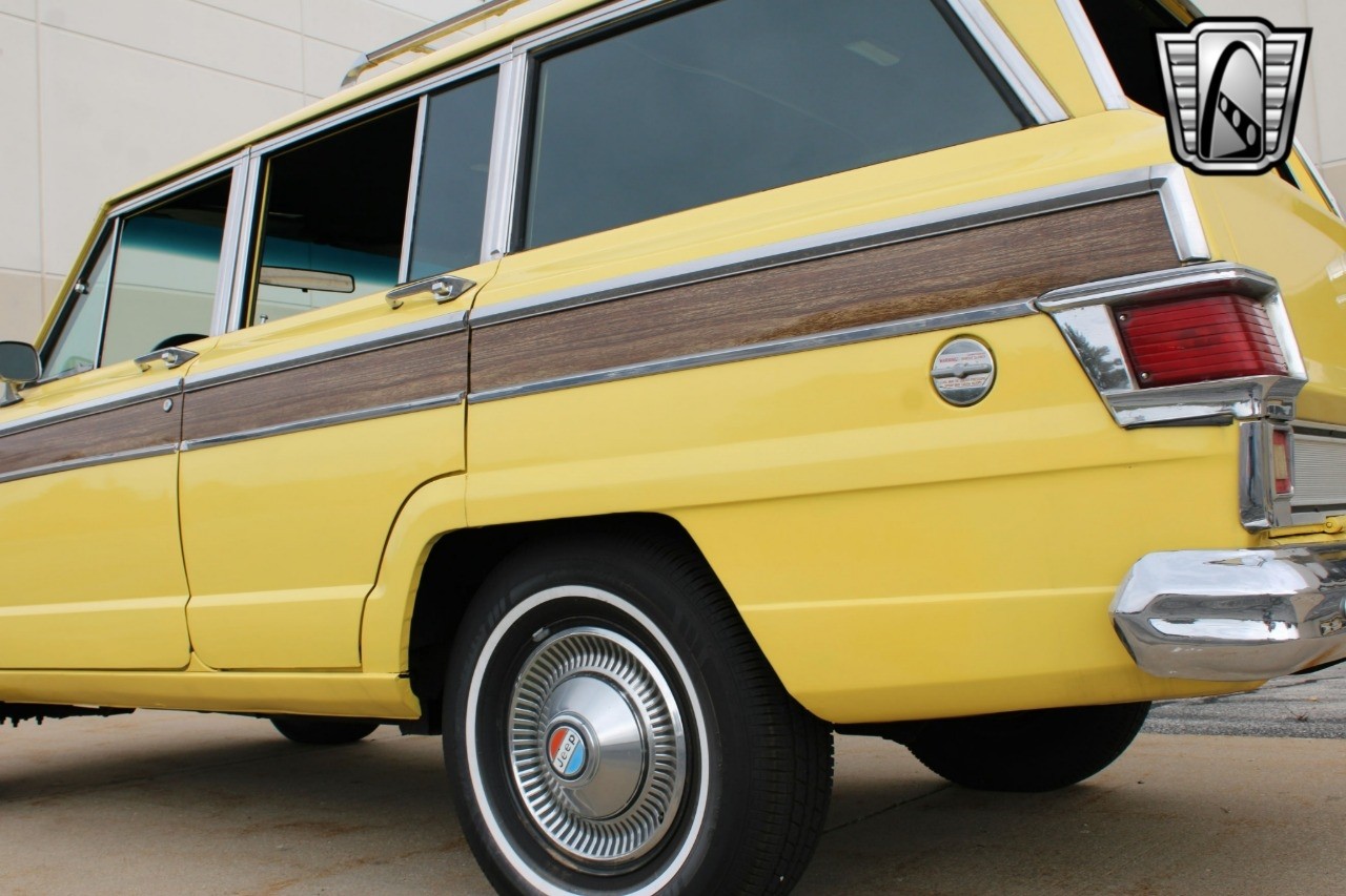 Jeep-Wagoneer-1976-other-11