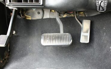 Jeep-Wagoneer-1976-other-15