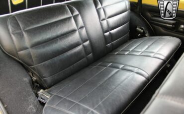 Jeep-Wagoneer-1976-other-17