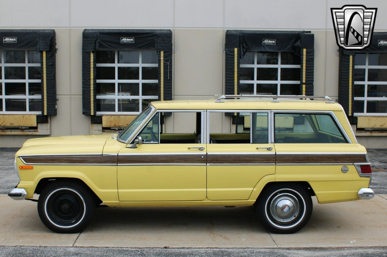 Jeep-Wagoneer-1976-other-2