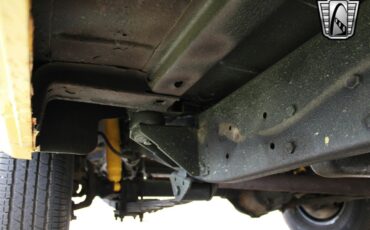 Jeep-Wagoneer-1976-other-28