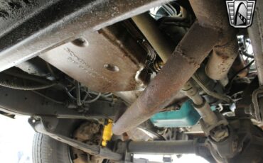 Jeep-Wagoneer-1976-other-31