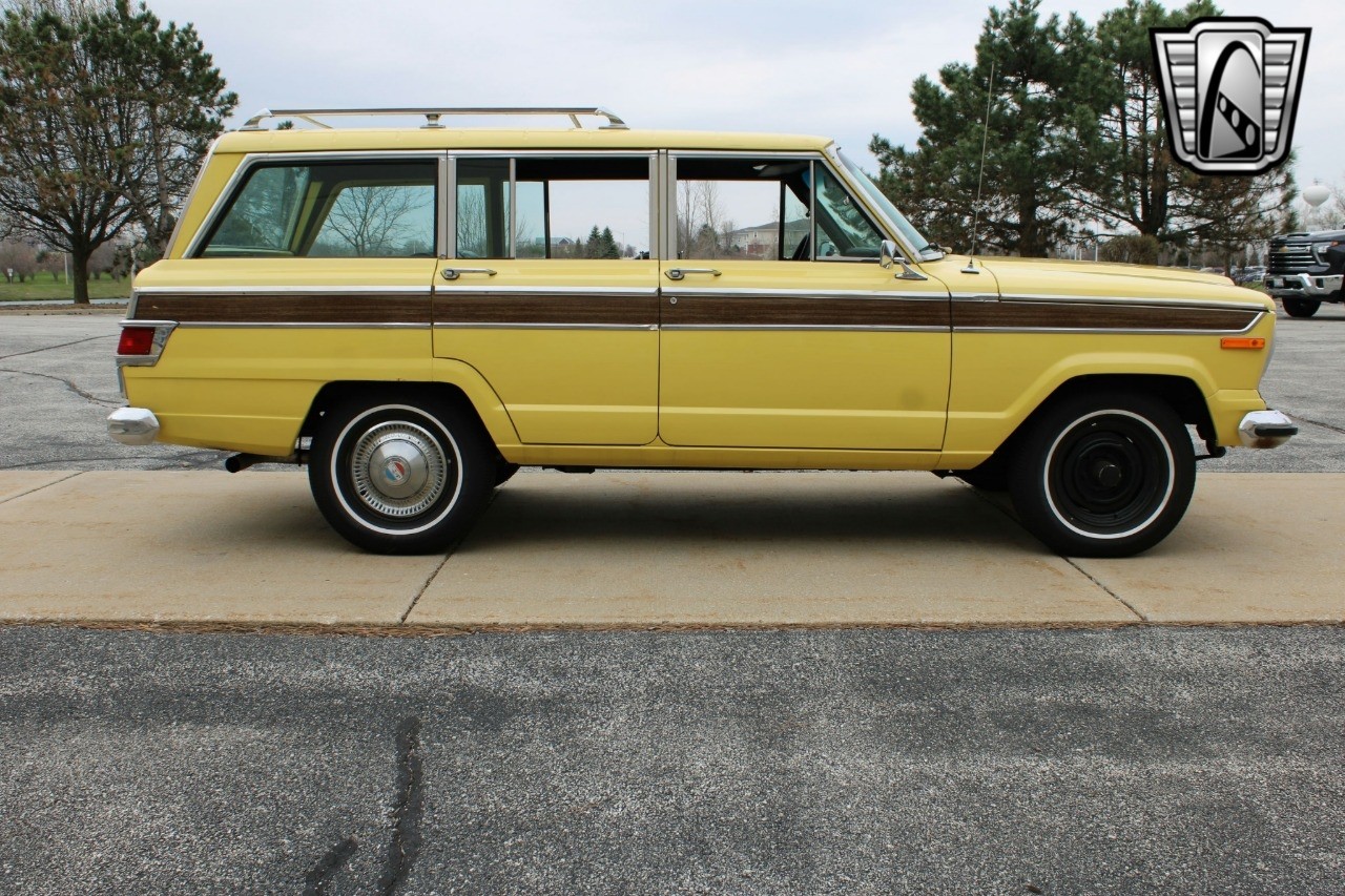 Jeep-Wagoneer-1976-other-4