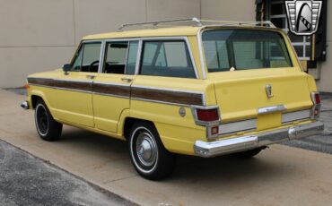 Jeep-Wagoneer-1976-other-7