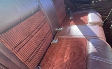 Jeep-Wagoneer-1988-SUV-18