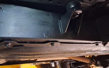 Jeep-Wagoneer-1988-SUV-27