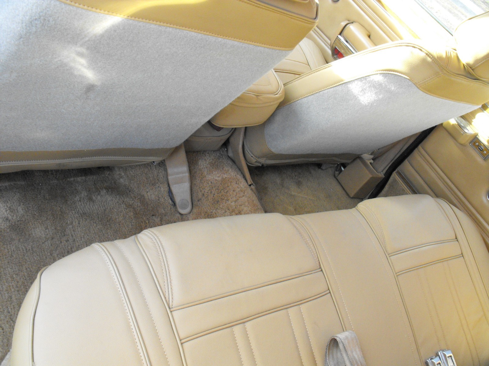 Jeep-Wagoneer-1988-SUV-6