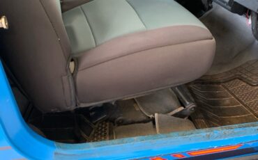 Jeep-Wrangler-1989-SUV-23