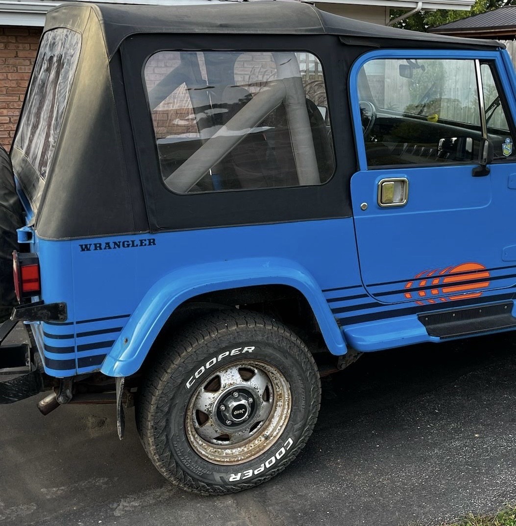 Jeep-Wrangler-1989-SUV-9