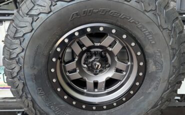 Jeep-Wrangler-1992-15