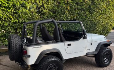 Jeep-Wrangler-1992-2