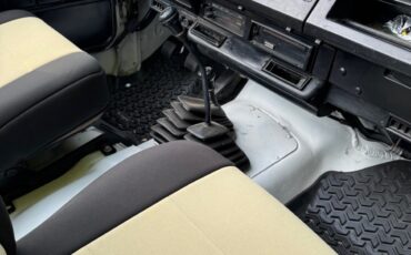 Jeep-Wrangler-1992-21