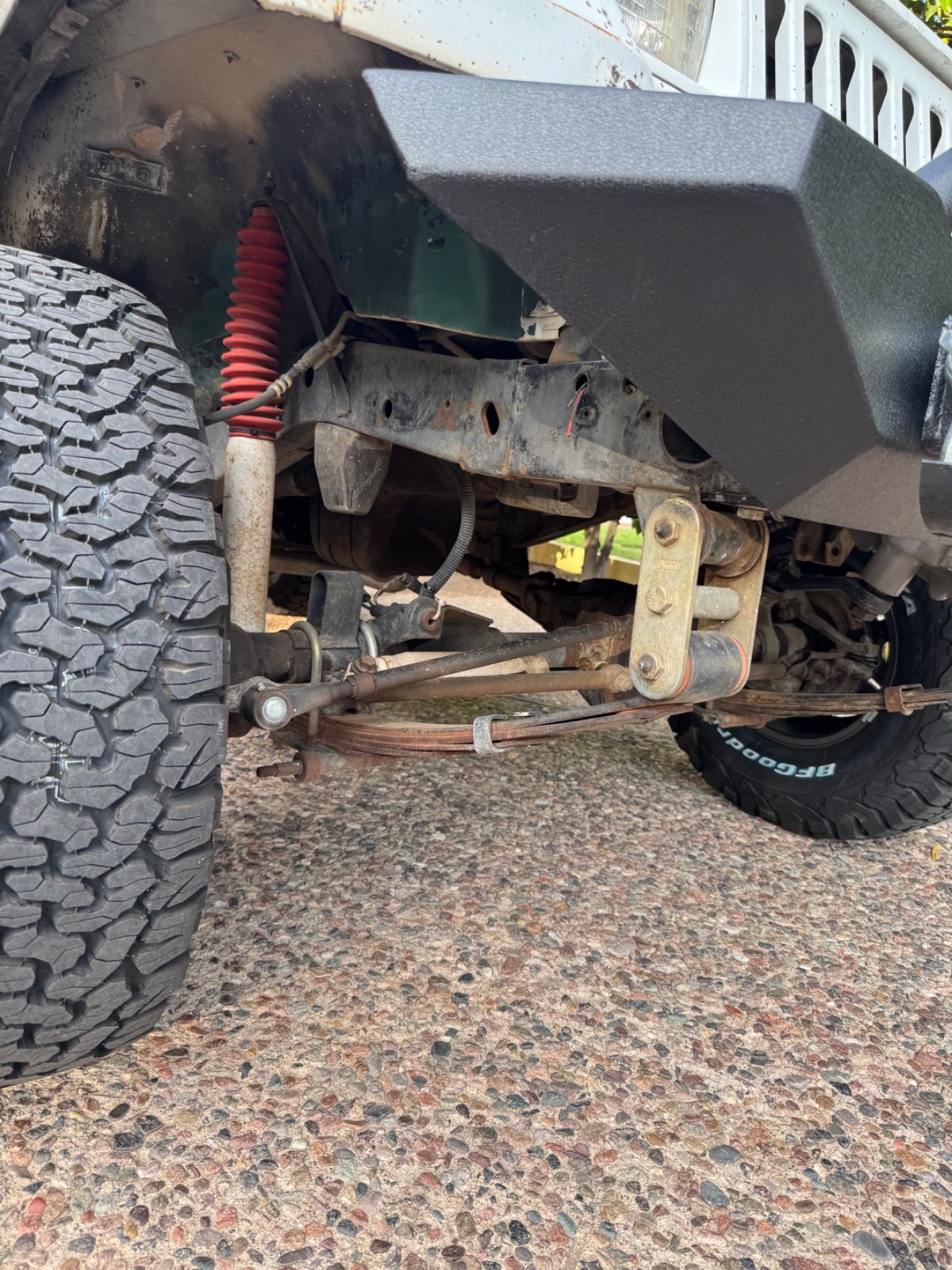 Jeep-Wrangler-1992-24