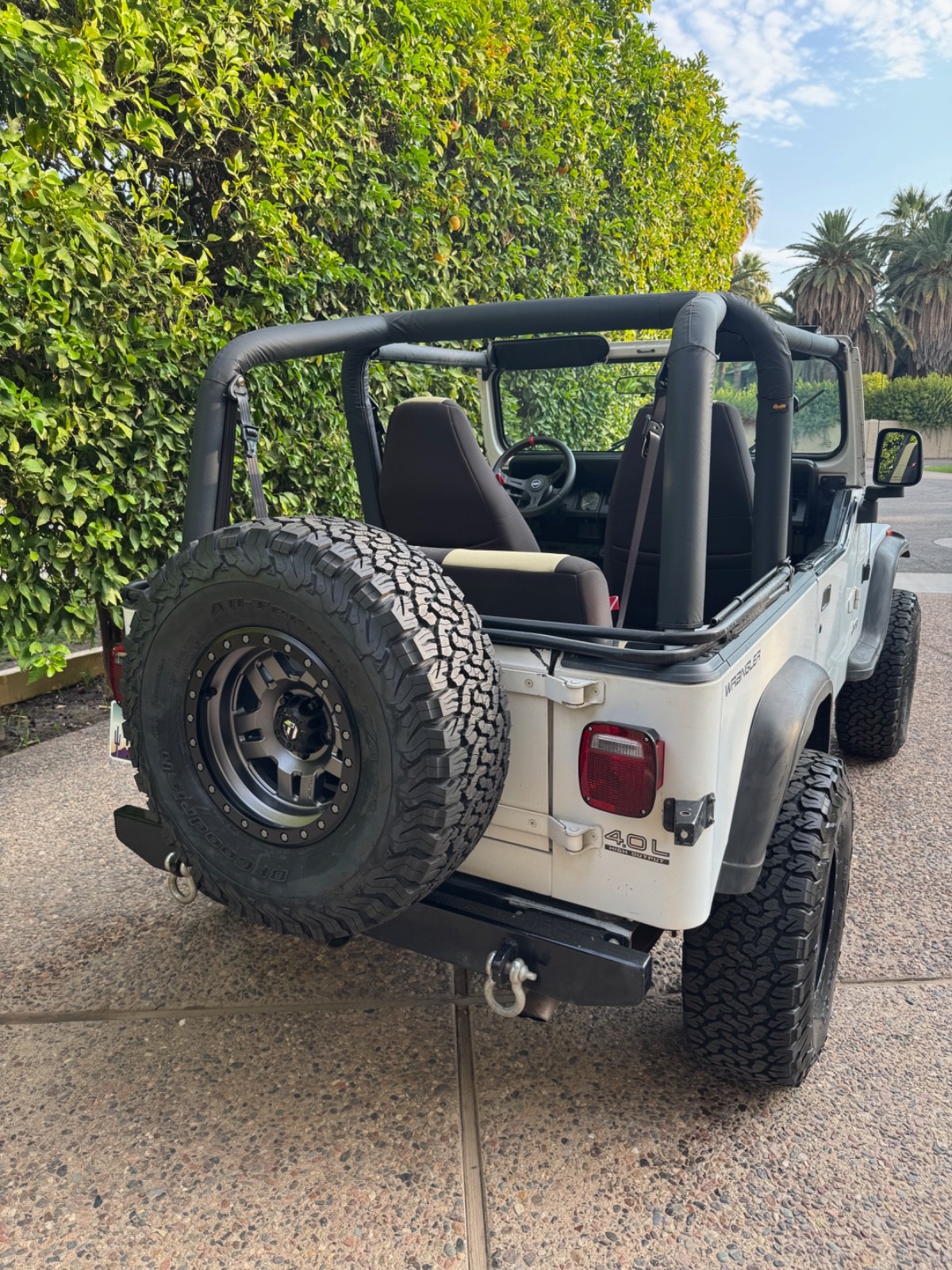 Jeep-Wrangler-1992-3