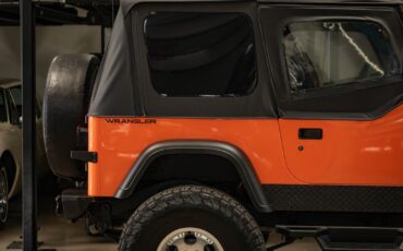Jeep-Wrangler-1994-SUV-2