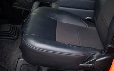 Jeep-Wrangler-1994-SUV-31