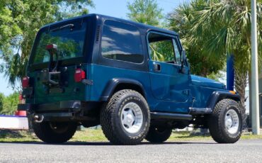 Jeep-Wrangler-1995-SUV-21
