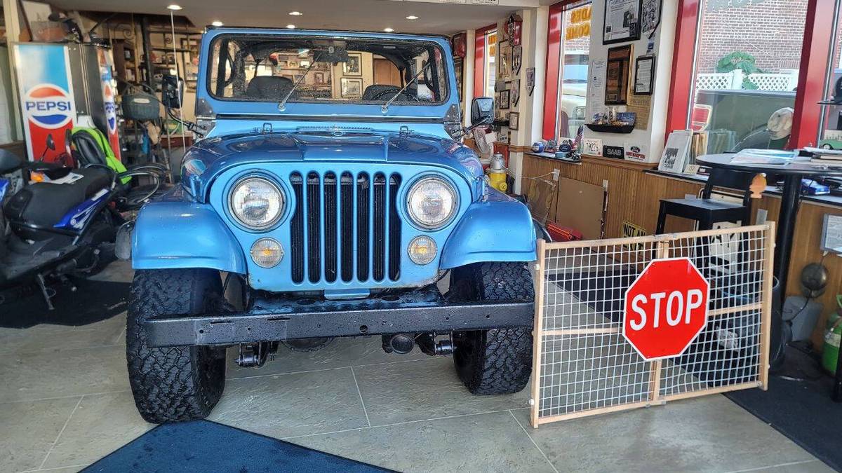 Jeep-c-j-7-1978-blue-2