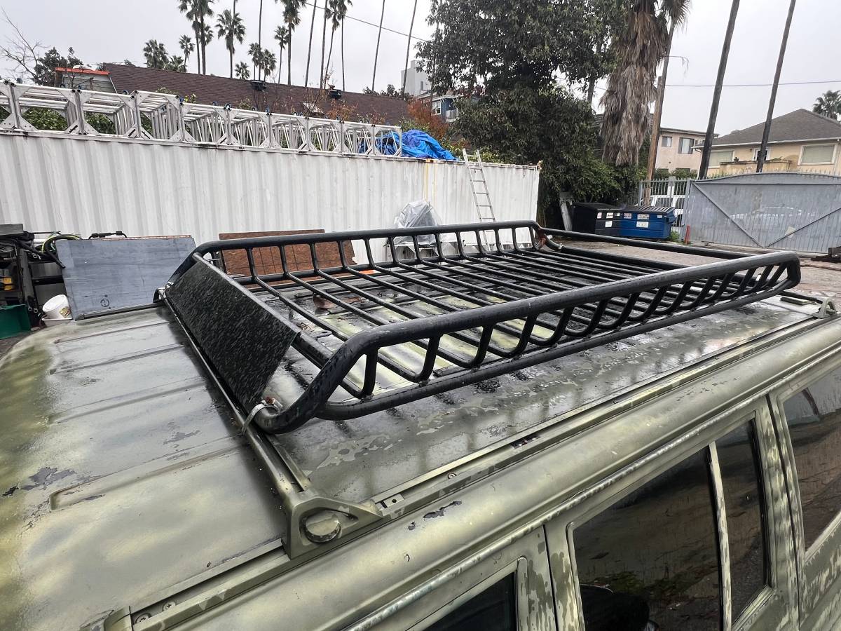 Jeep-cherokee-1988-custom-2