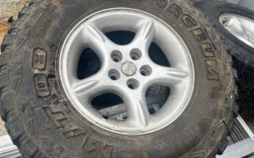 Jeep-cherokee-1988-custom-5