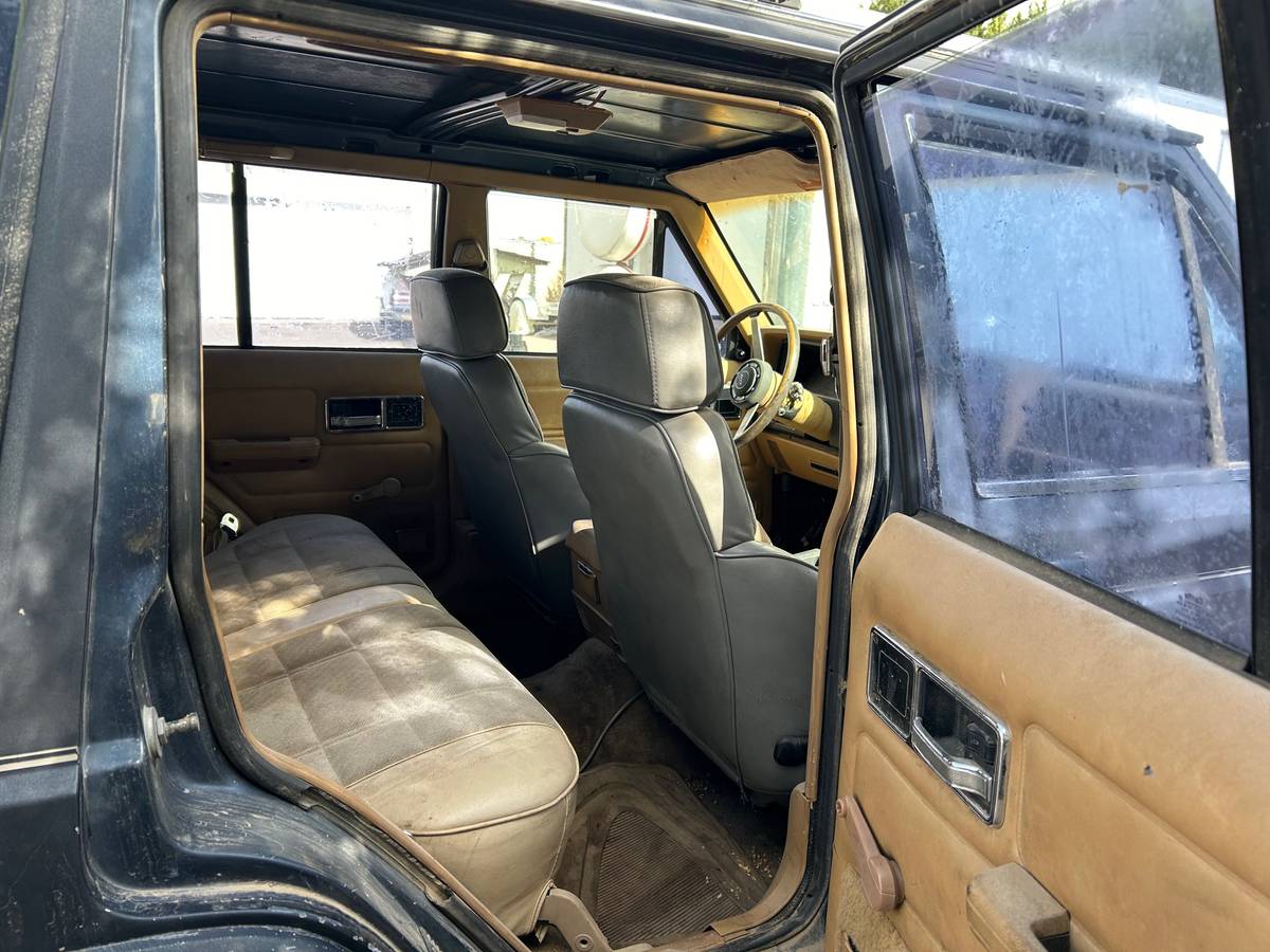 Jeep-cherokee-1988-green-10