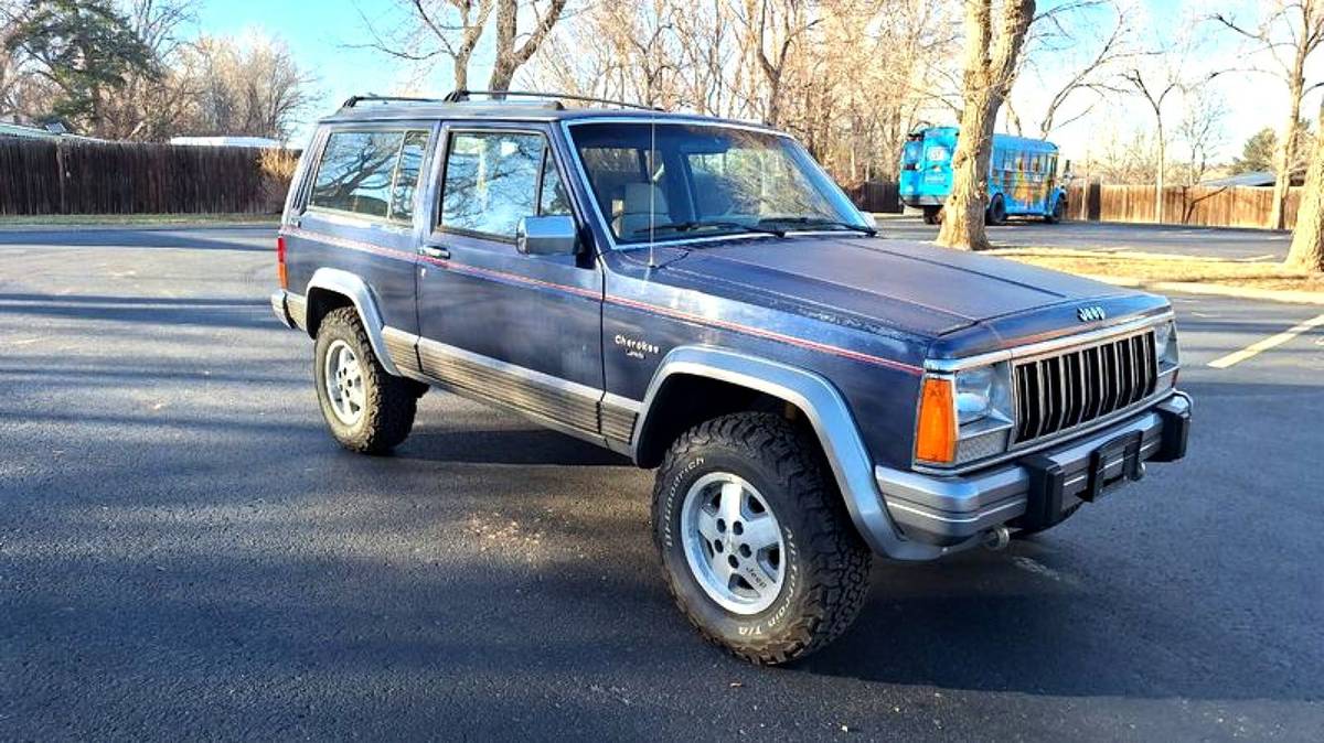 Jeep-cherokee-1991-blue-1