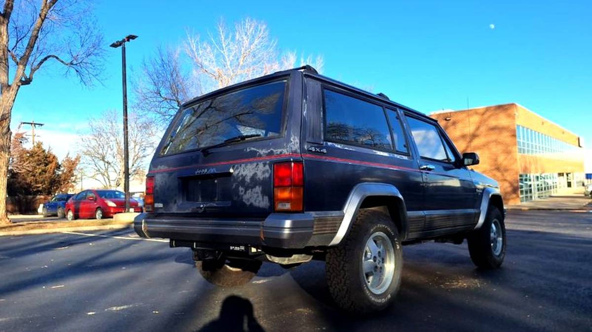 Jeep-cherokee-1991-blue-15