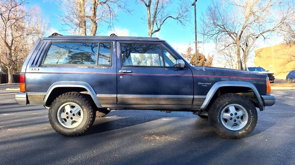 Jeep-cherokee-1991-blue-3
