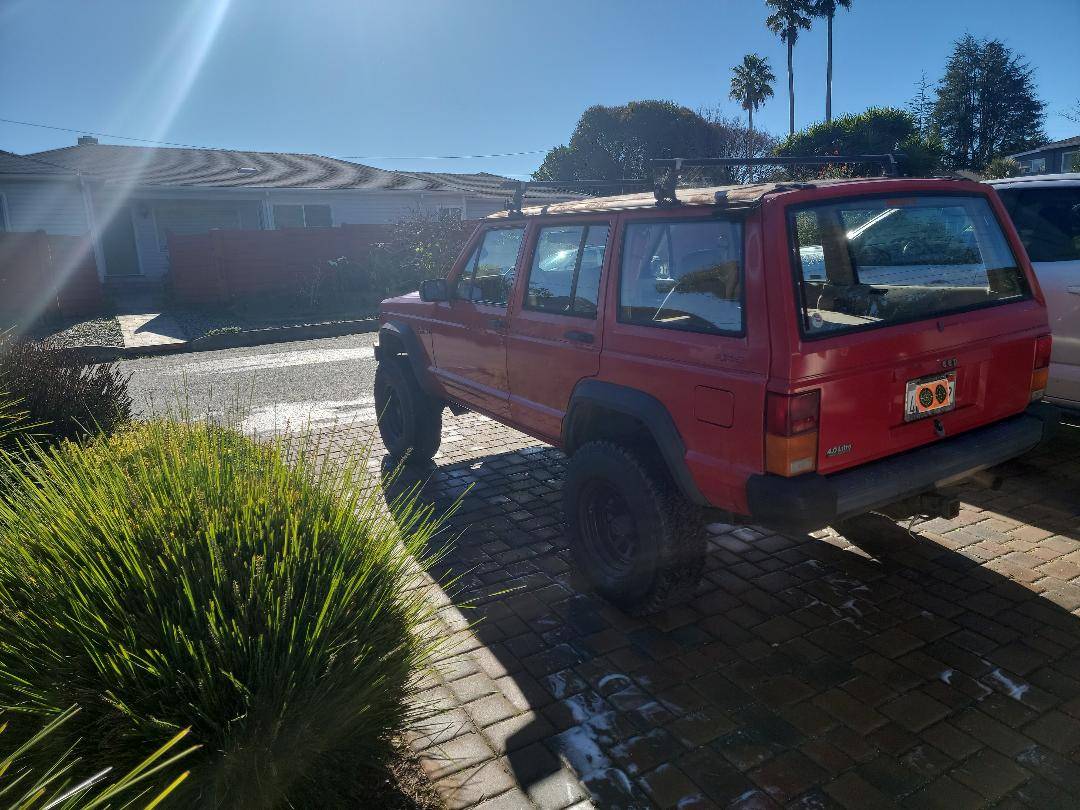 Jeep-cherokee-1993-red-1