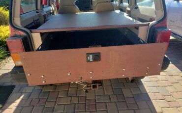 Jeep-cherokee-1993-red-3