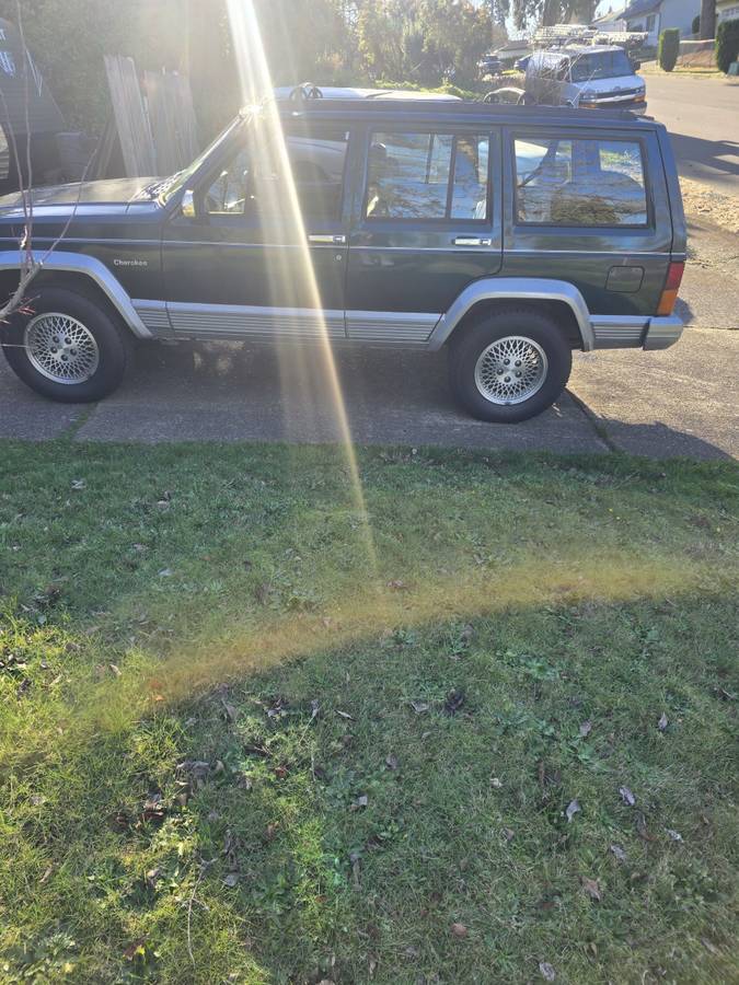 Jeep-cherokee-1996-green
