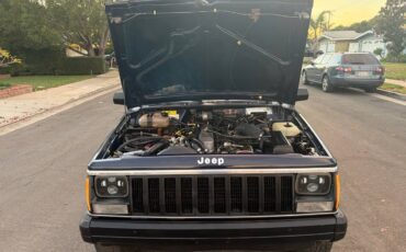 Jeep-cherokee-classic-1987-blue-10