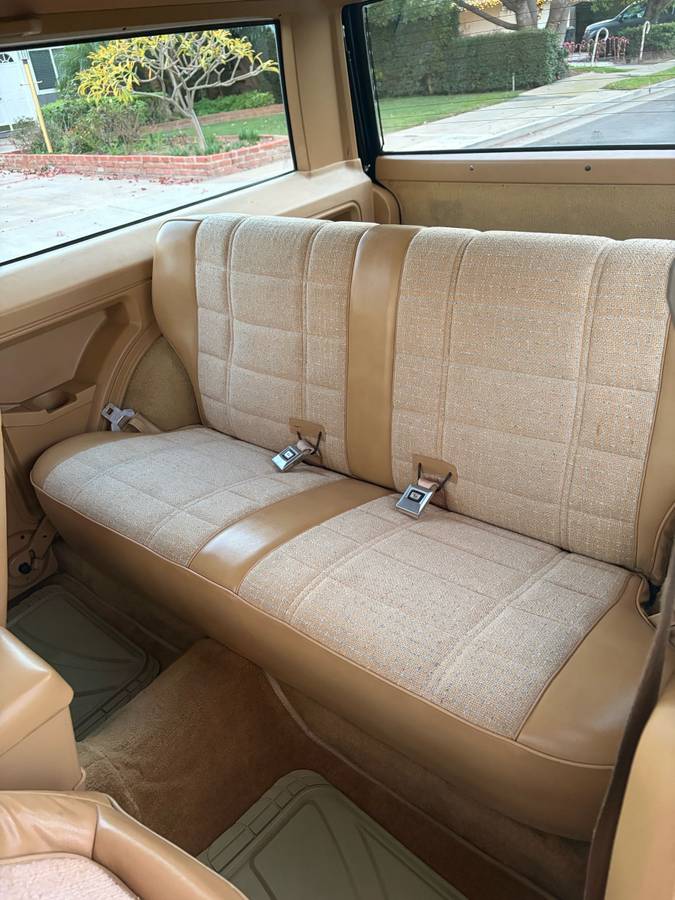 Jeep-cherokee-classic-1987-blue-121