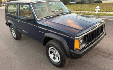 Jeep-cherokee-classic-1987-blue-24