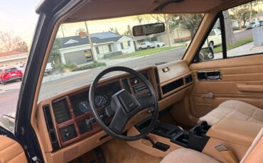 Jeep-cherokee-classic-1987-blue-85